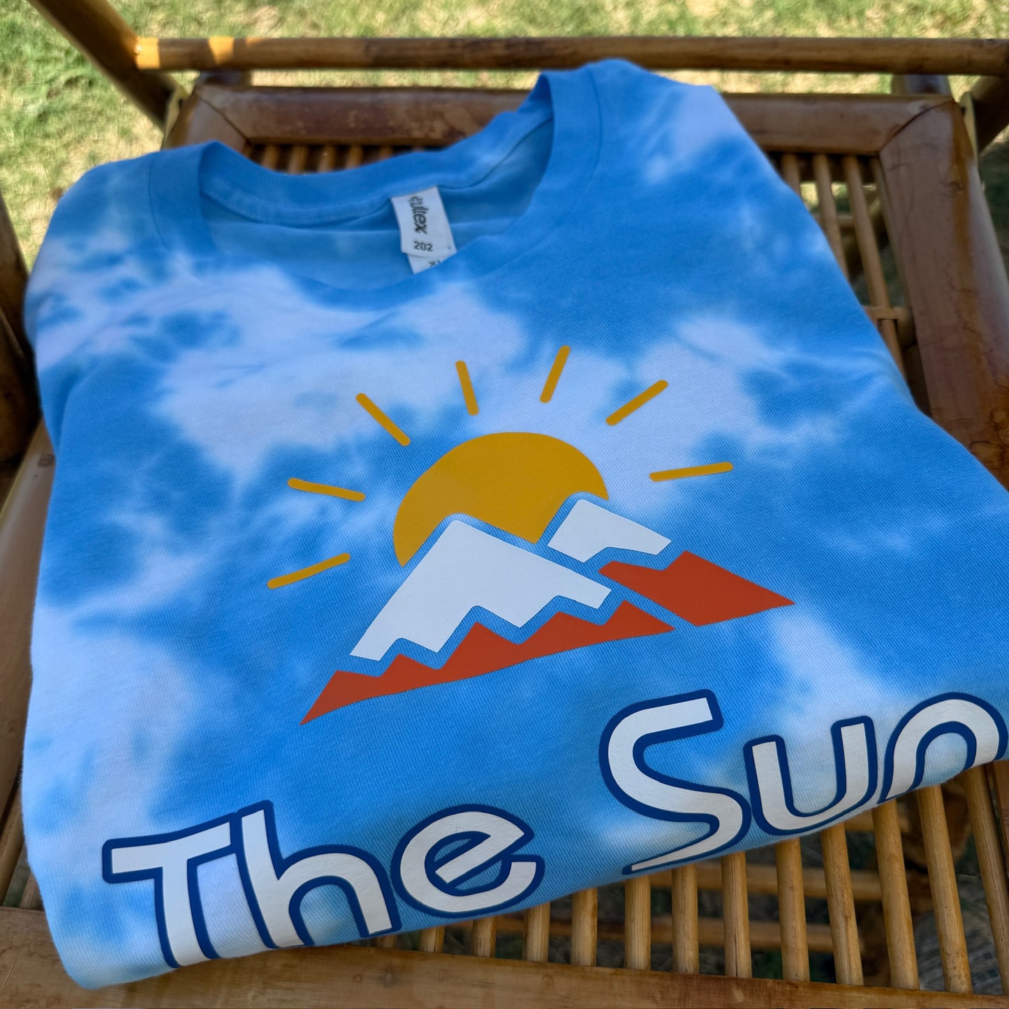 The Sun Will Rise Again Crop Top