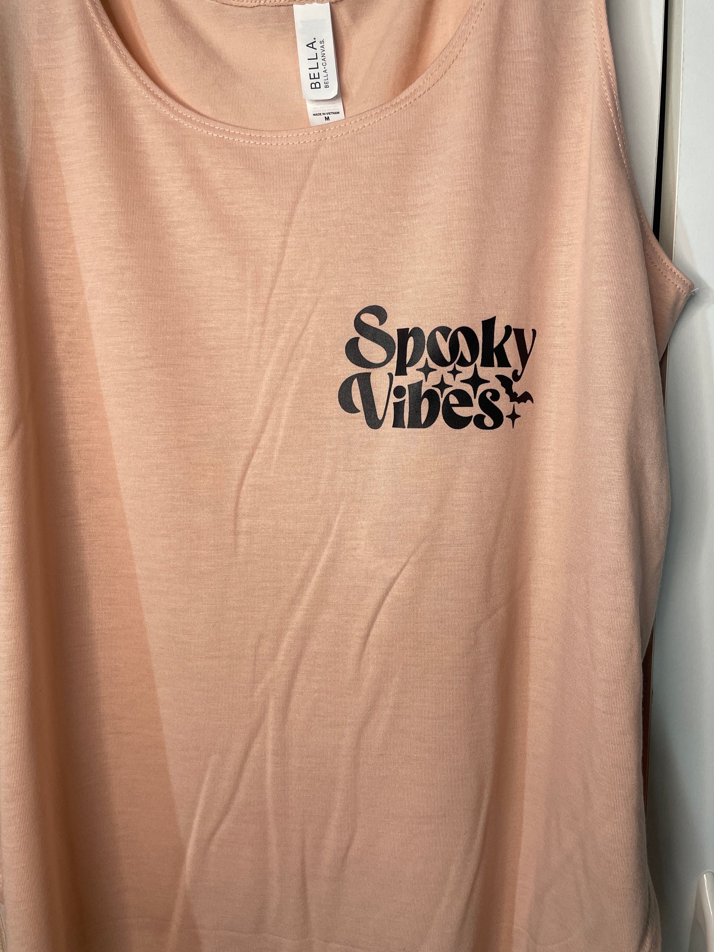 SPOOKY VIBES LOGO slit side tank