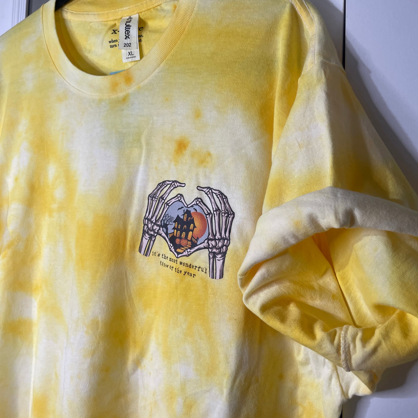 TD86 - XLARGE (OOPSIE TEE)