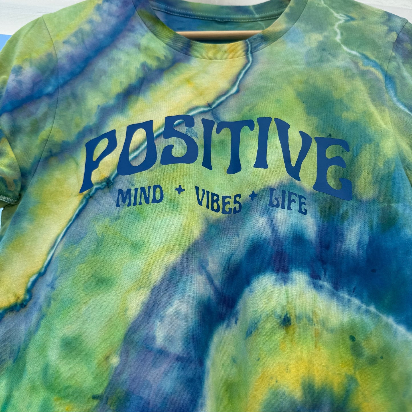 Positive Mind Vibes Life Crop Top