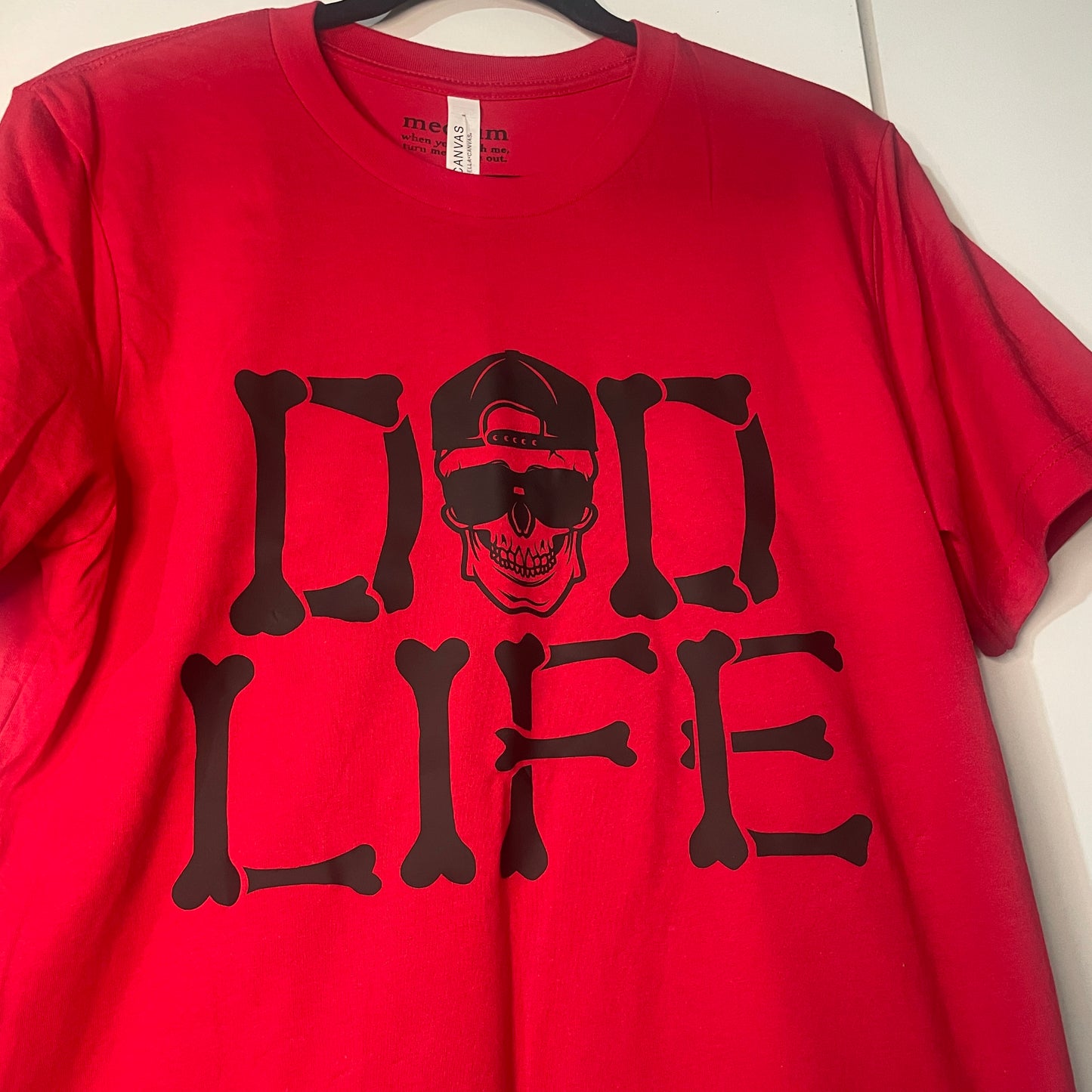 DAD LIFE SKELLY men’s tee