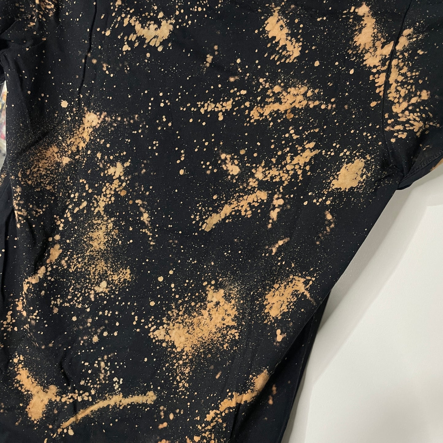 JOINT TO THE WORLD reverse dye tee (women’s sizing
