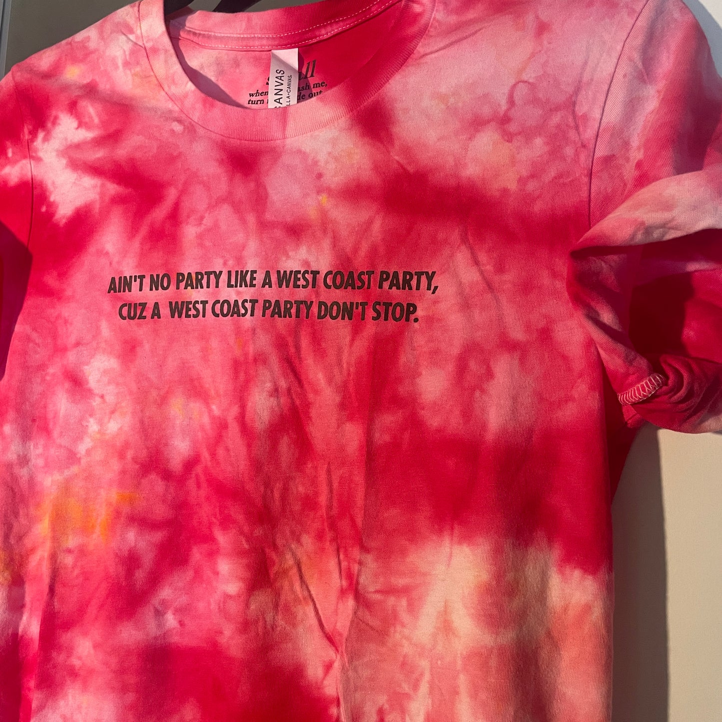 AIN’T NO PARTY LIKE A WEST COAST PARTY tee