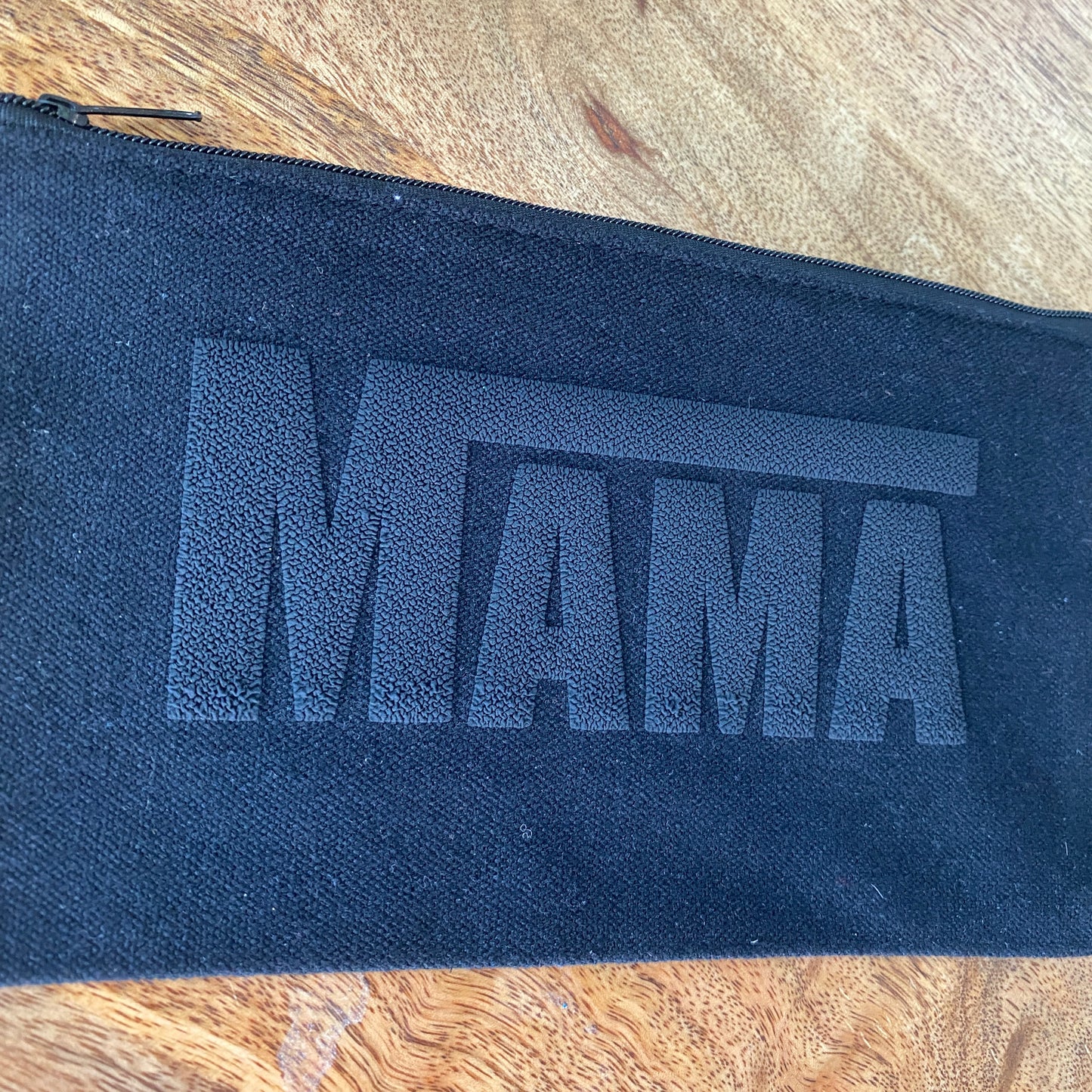 Mama Present Pouch