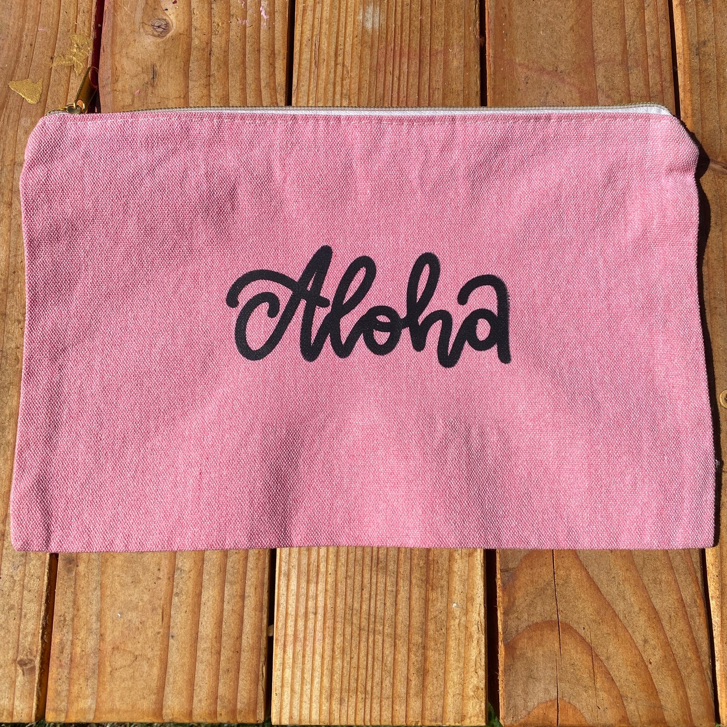 Red Aloha Zippy Pouch